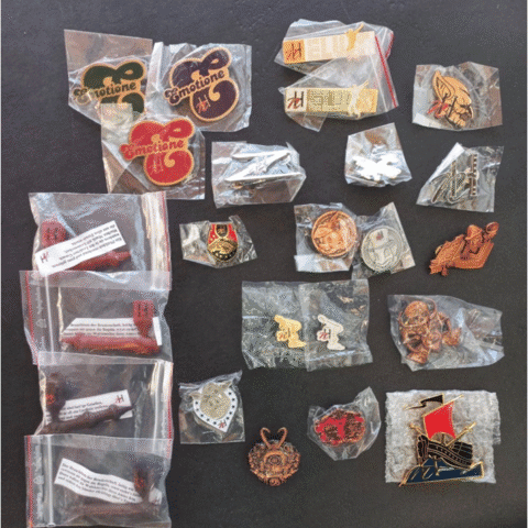 Diverse Sujet-Pin - Auf Anfrage